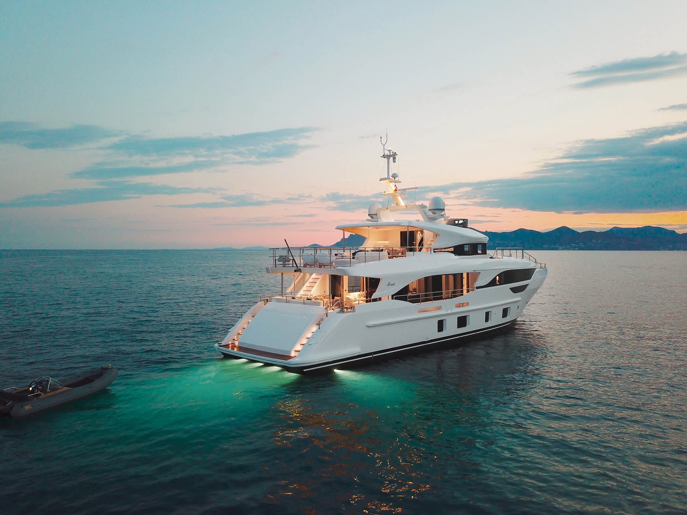Delfino 95 | Benetti Yachts